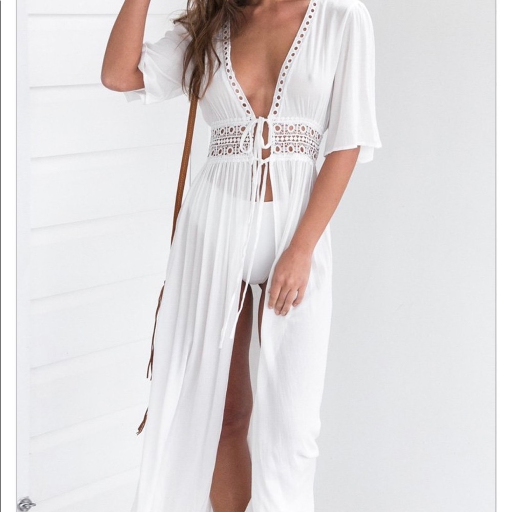 White beach cover up
